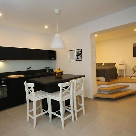 Apartmani Tri Bunje Tribalj Екстериор снимка