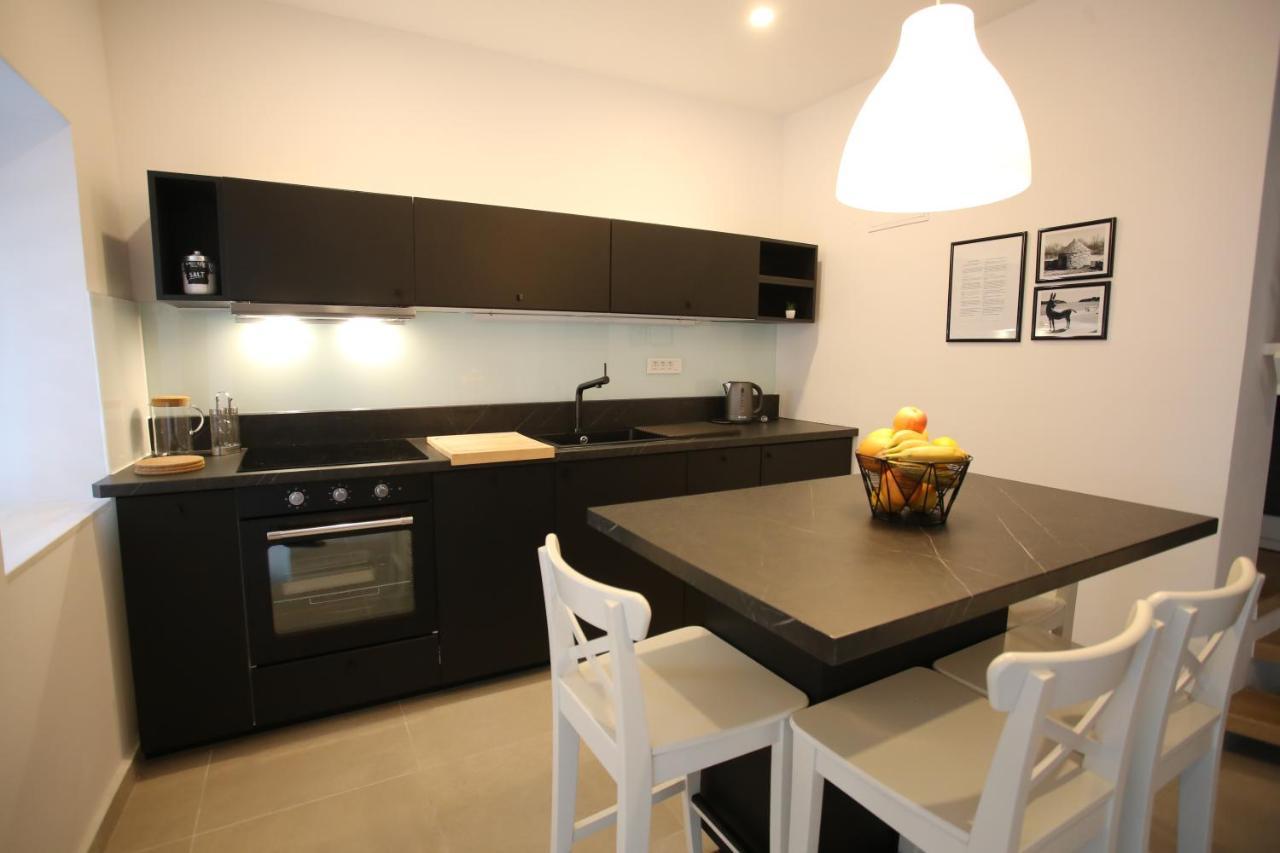 Apartmani Tri Bunje Tribalj Екстериор снимка