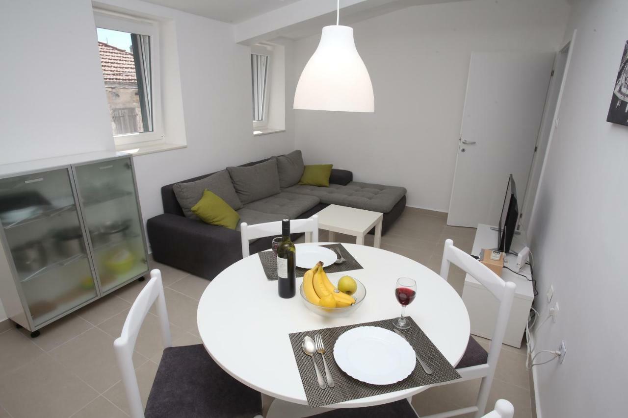 Apartmani Tri Bunje Tribalj Екстериор снимка