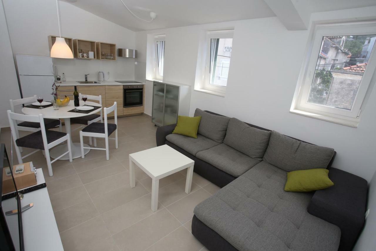 Apartmani Tri Bunje Tribalj Екстериор снимка