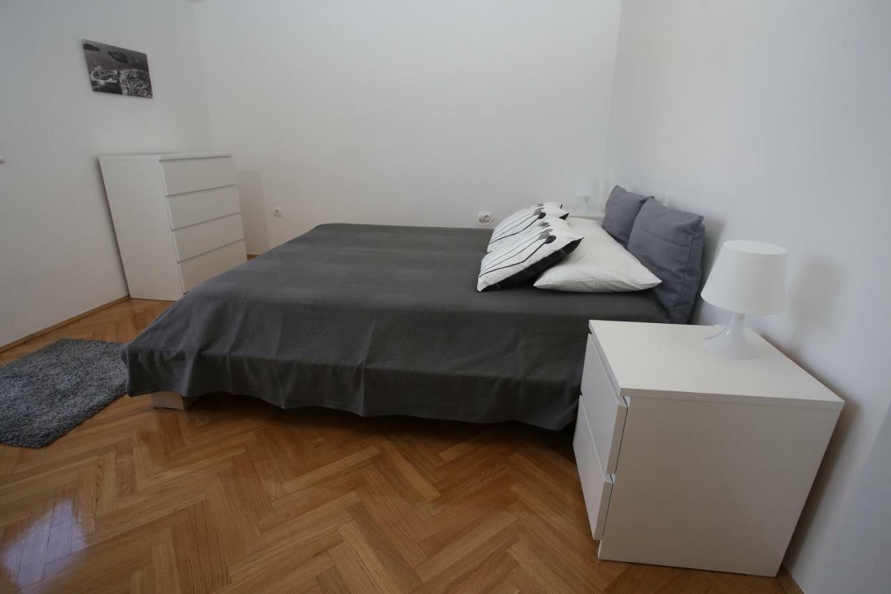 Apartmani Tri Bunje Tribalj Екстериор снимка