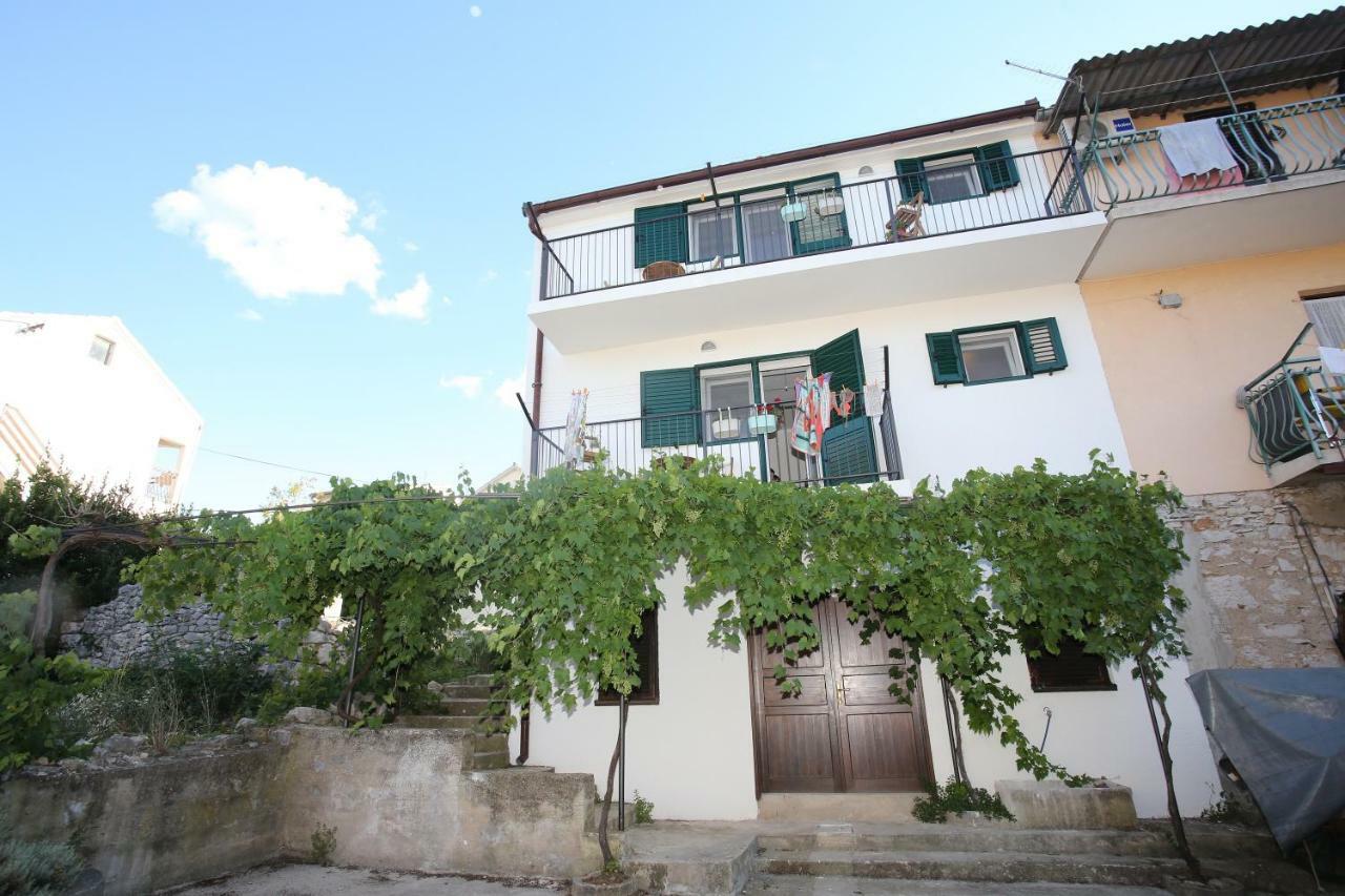 Apartmani Tri Bunje Tribalj Екстериор снимка